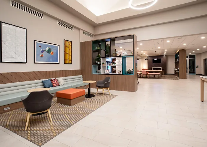 - Stadium&ent Dist By Ihg